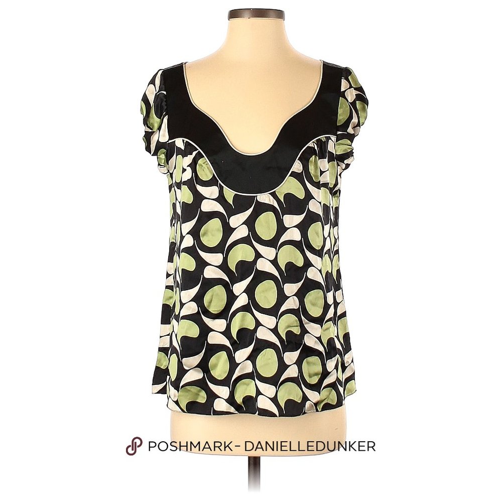 Studio M - Short Sleeve 100% Silk Top - Medium